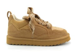 Colors of Californis bruin suede boots