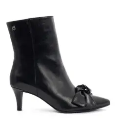 Babouche zwarte leren enkellaarzen met hak