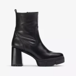 Unisa Unisa enkellaarzen hak zwart leer