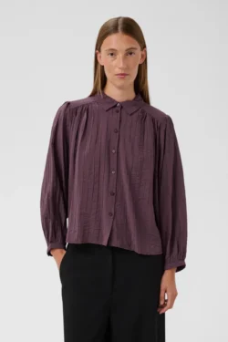 Soaked in Luxury Soaked blouse huckleberry